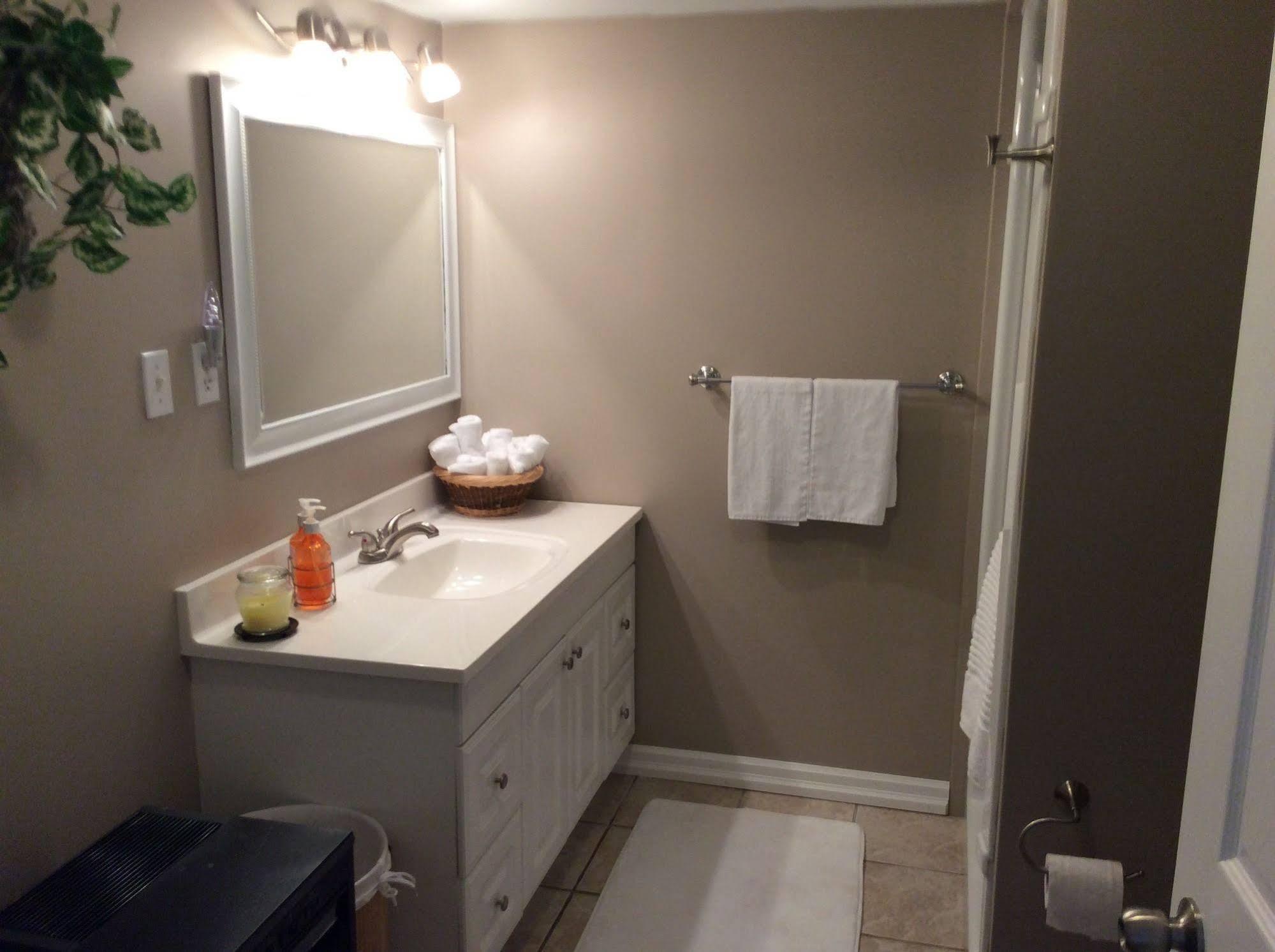 N' This On The Bay -Vacation Suite Wiarton Εξωτερικό φωτογραφία