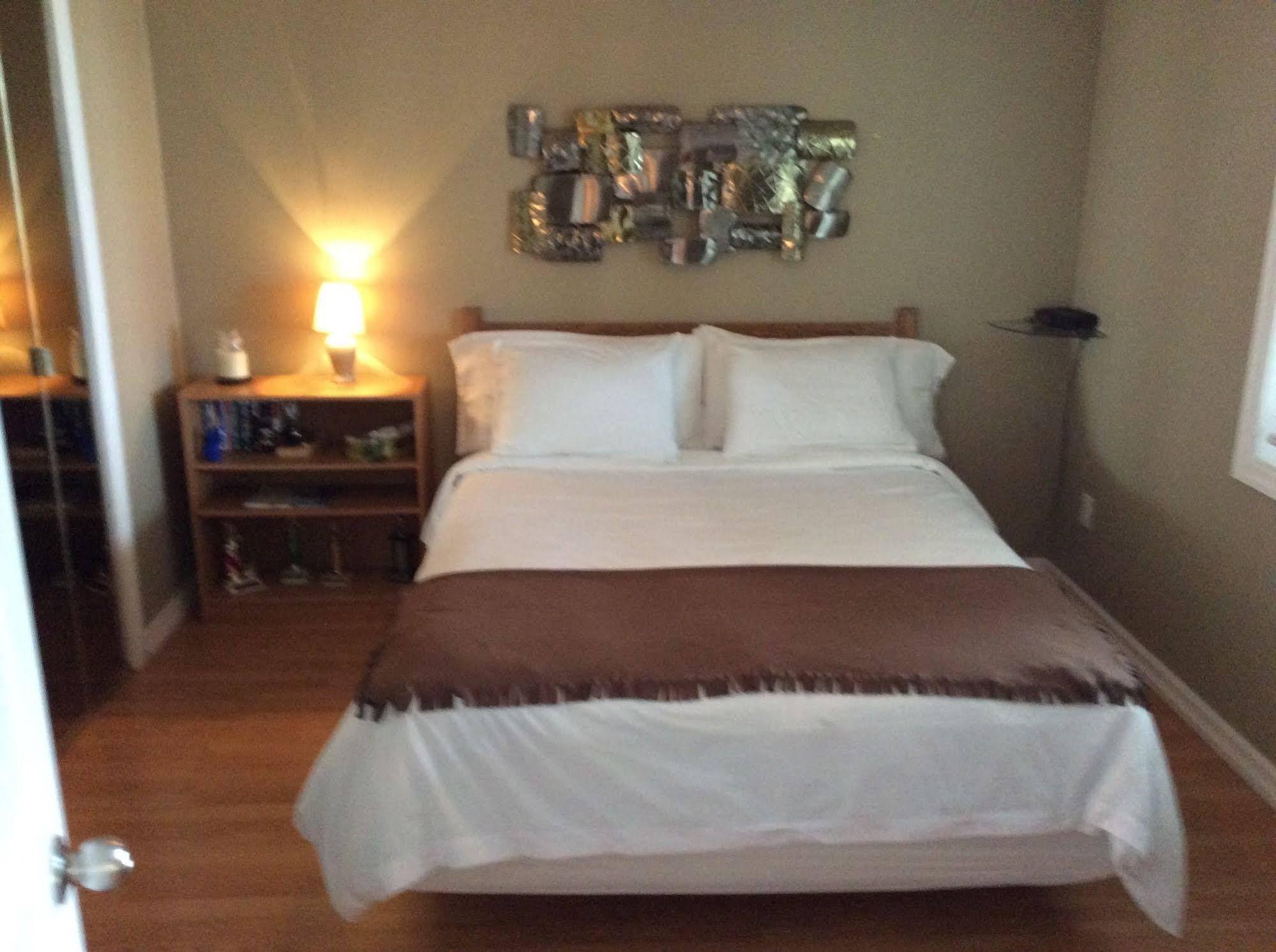 N' This On The Bay -Vacation Suite Wiarton Εξωτερικό φωτογραφία
