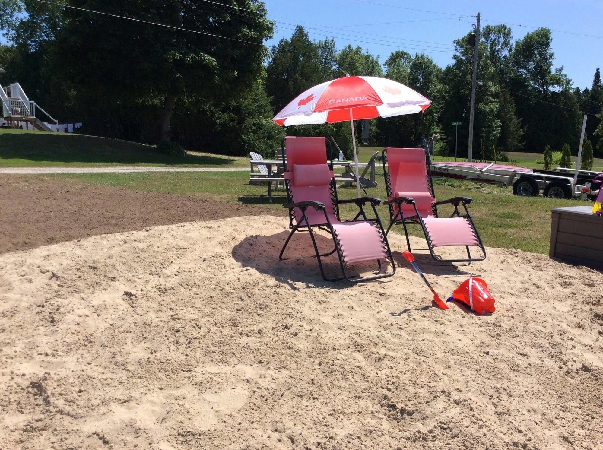 N' This On The Bay -Vacation Suite Wiarton Εξωτερικό φωτογραφία