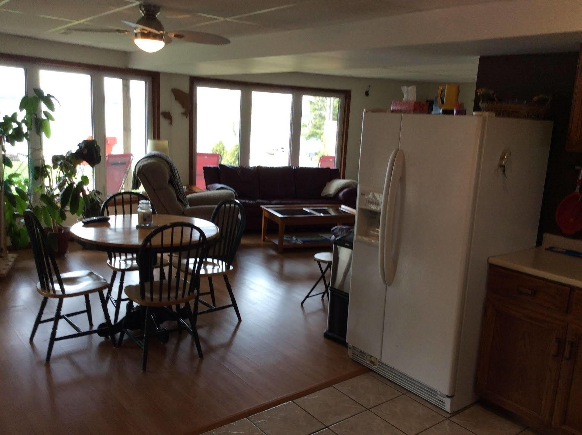 N' This On The Bay -Vacation Suite Wiarton Εξωτερικό φωτογραφία